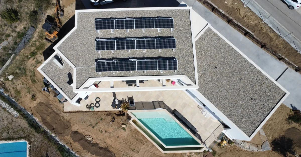 Instalación fotovoltaica para el autoconsumo residencial.