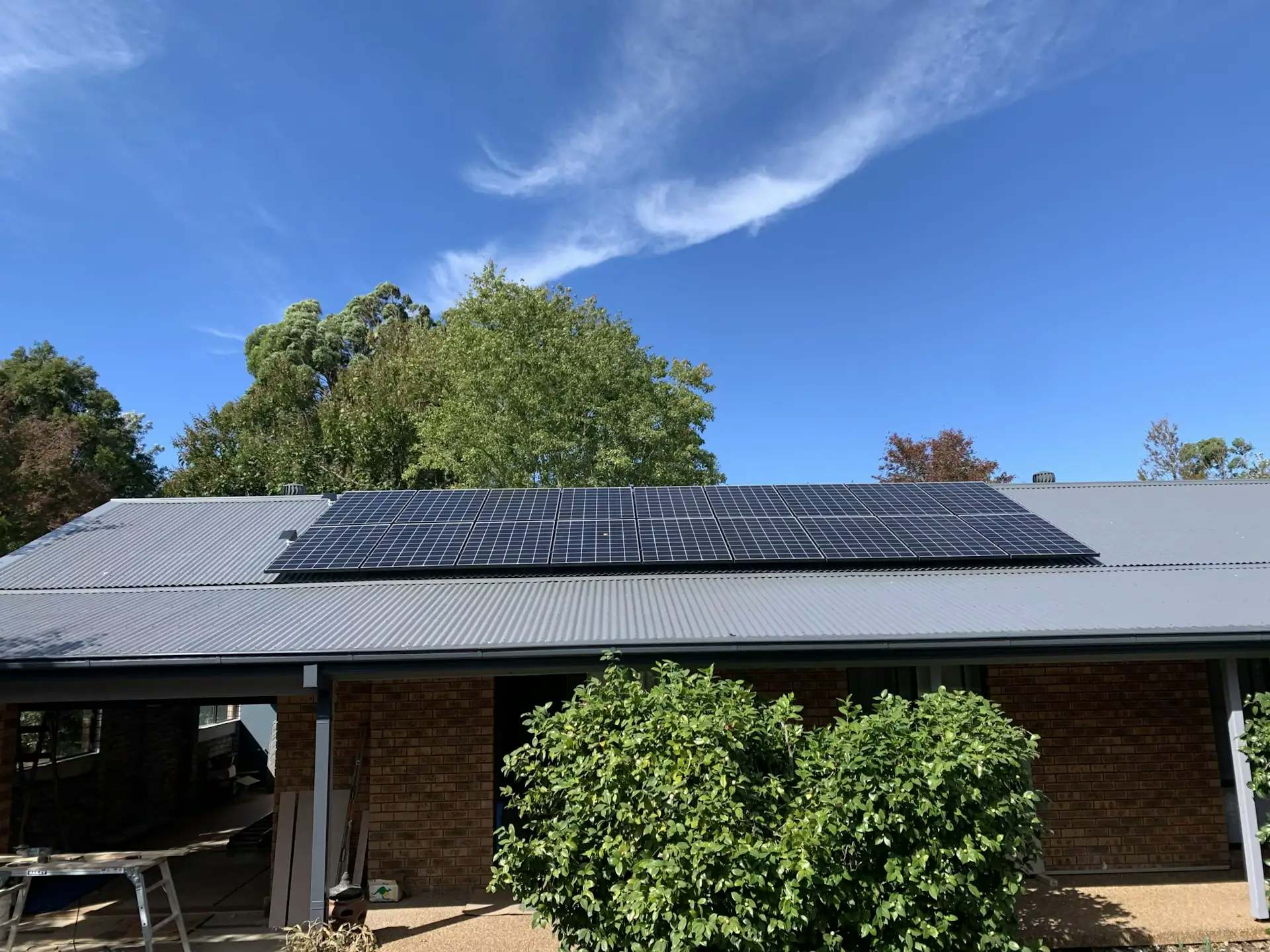 6kW LG solar panel system roof installation